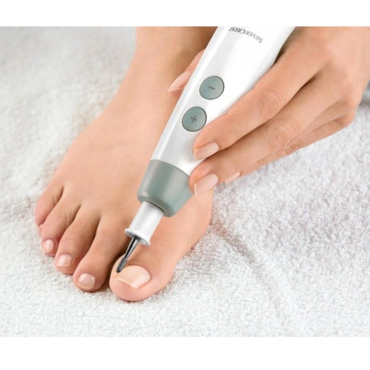 Silvercrest SMPS 7 E1 set manicure pedicure 7 accessori con custodia e LED - immagine 4