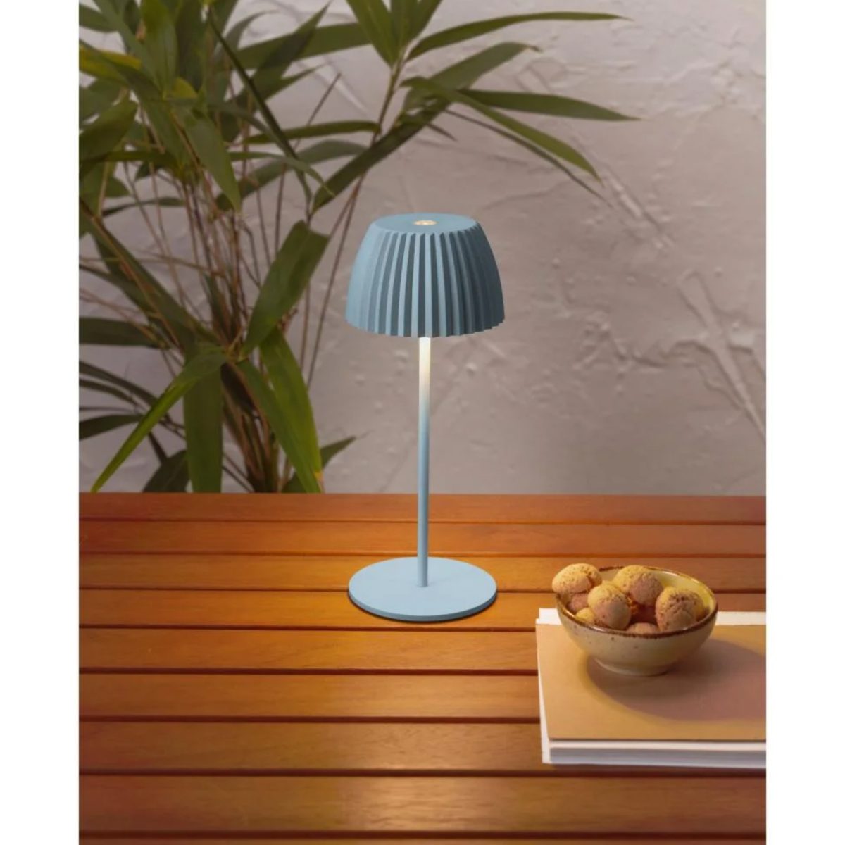 Livarno Lampada da tavolo a led ricaricabile altezza 20 cm blu opaco azzurra - immagine 4