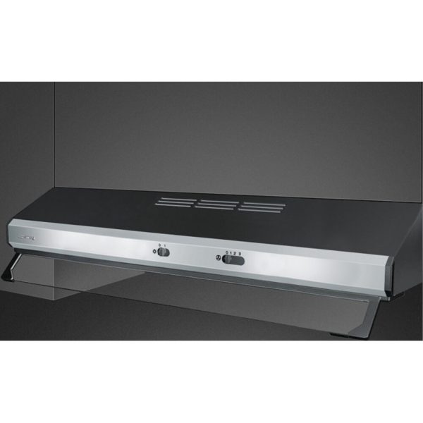 Cappa Smeg KSEC91XE3 90cm vista frontale con pannello comandi inox e griglie aspirazione