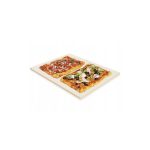 Pietra refrattaria Grill Meister 30x38 cm con due pizze rettangolari cotte, farcite con pomodorini e olive
