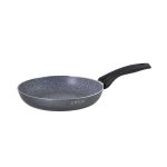 Padella Aeternum Trudi Revolution 26cm grigia antiaderente vista laterale con manico ergonomico nero