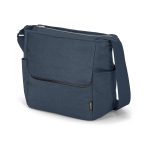 Inglesina Aptica Day Bag Resort Blue con logo del marchio, tasca frontale con patta e profilo in ecopelle