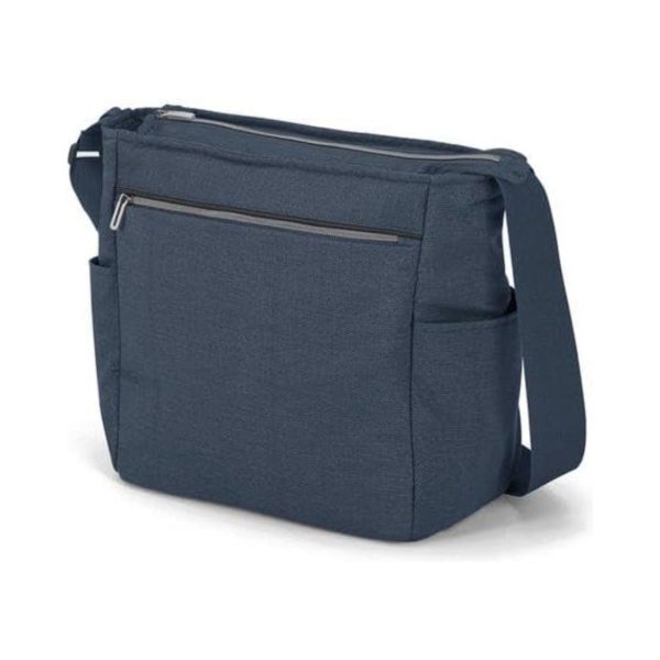 Inglesina Aptica Day Bag Resort Blue, vista laterale con tasche portaoggetti e tracolla regolabile