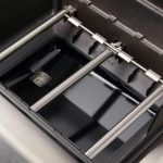 Interno griglia barbecue Weber Spirit E-315 GBS con vaschetta raccogligrasso e sistema di accensione
