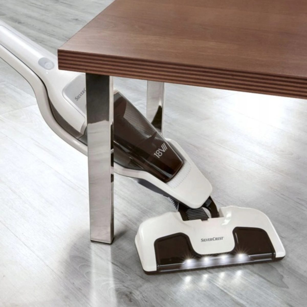 Silvercrest SHSS 18 V  Aspirapolvere Scopa elettrica a batteria Bianca USATA - immagine 3